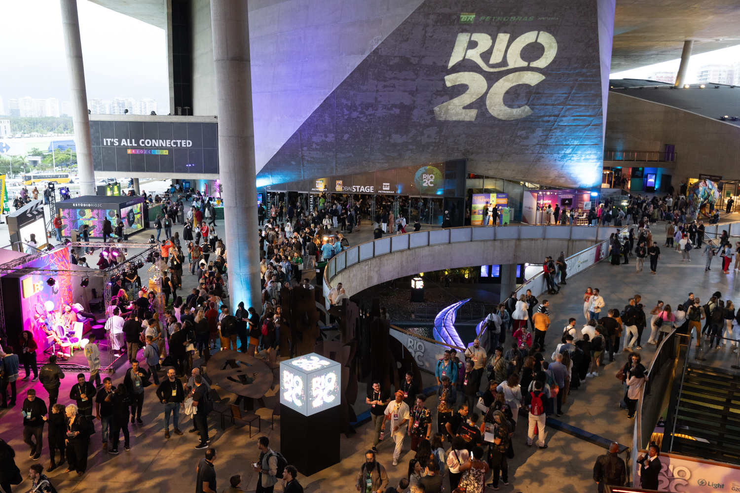 22feda81701d412da4055ff5df5ca2a4