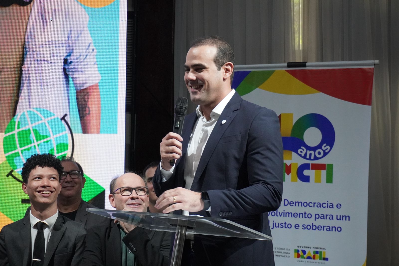 6f11c304-087a-47c1-8d4a-7f6ab5773e0d