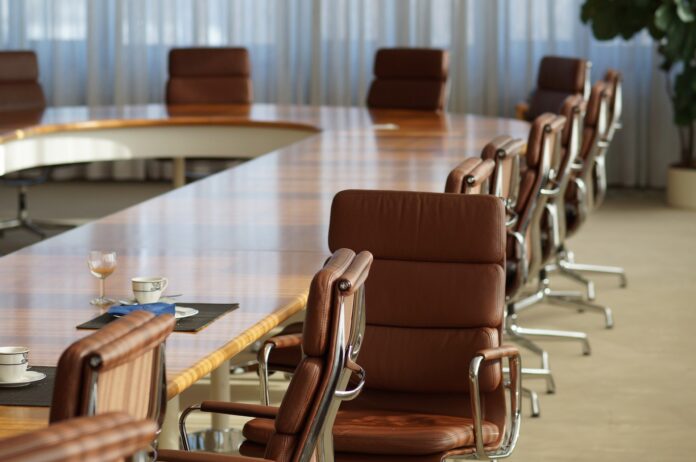 reuniao_conselho-696×462-1