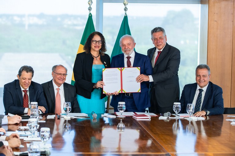 63a799bb-6f33-4bb7-87ac-4b4e4dd819be