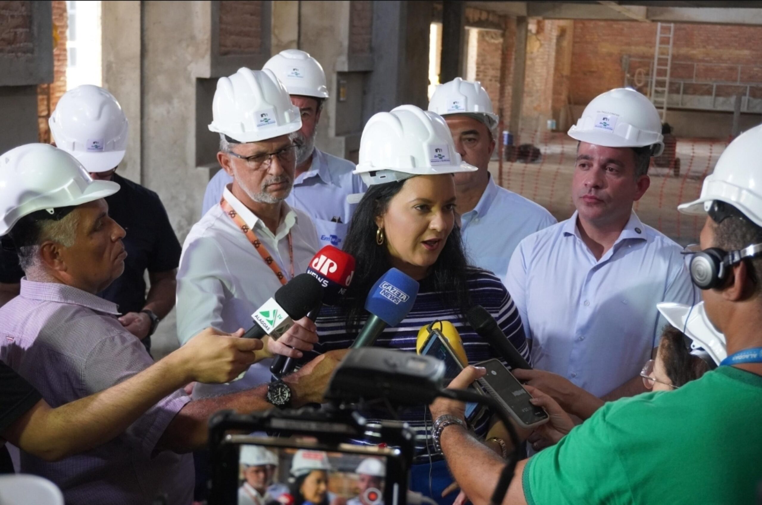 secretaria-destaca-apoio-a-projetos-de-pesquisa-para-agricultura-familiar-durante-visita-a-embrapa