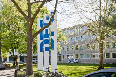 6dd0db41-c30d-4831-8c16-b548cd56dc62