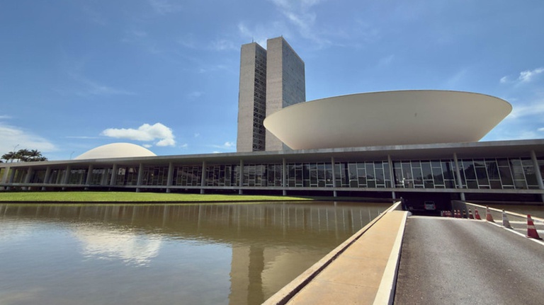 16a7a935-8f8d-4cfd-ba38-c03318ed81d7