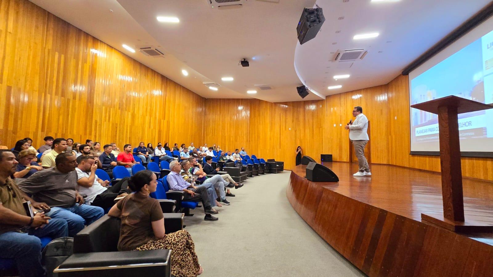 d1e917cf-acd3-4a32-a055-e378c2e23eba