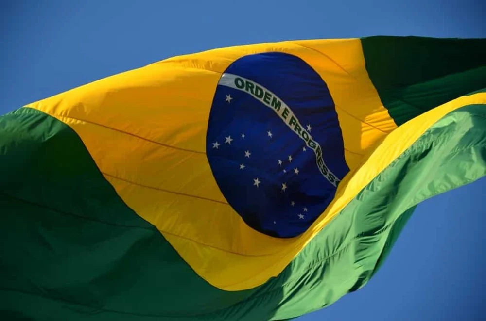 qual-e-o-verdadeiro-significado-da-bandeira-do-brasil-2-1000×662
